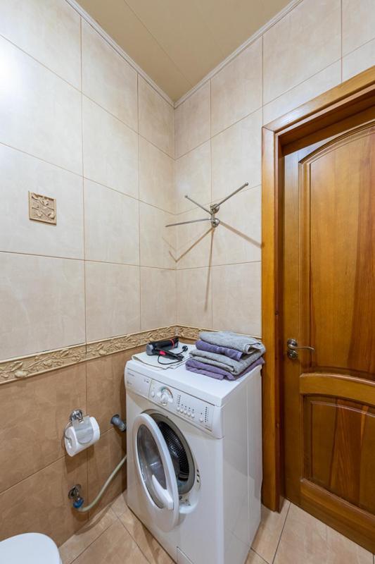 Apartment Near Lva Tolstoho Square Kyiv Exterior photo